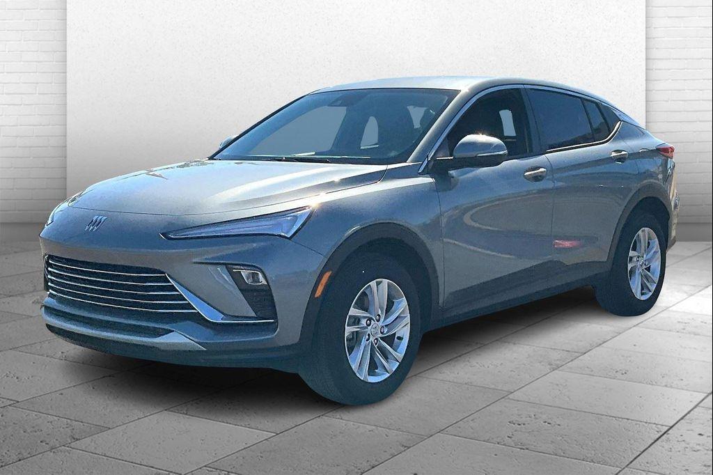 new 2025 Buick Envista car, priced at $25,250