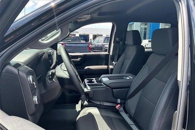 new 2025 GMC Sierra 1500 car, priced at $40,115