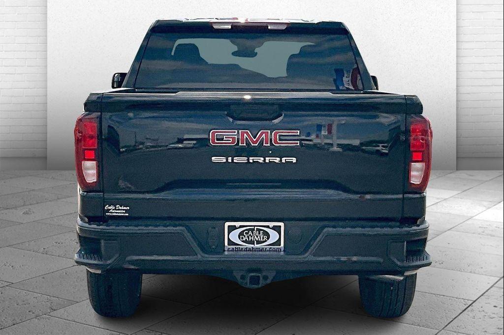 new 2025 GMC Sierra 1500 car, priced at $39,175