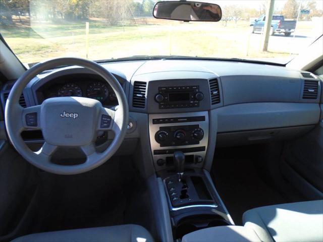 used 2005 Jeep Grand Cherokee car, priced at $5,495