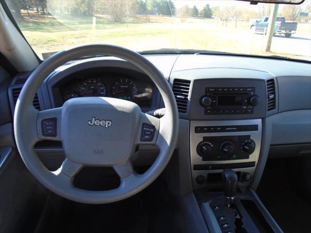 used 2005 Jeep Grand Cherokee car, priced at $5,495