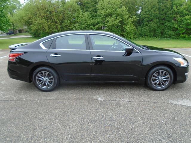 used 2015 Nissan Altima car, priced at $7,995