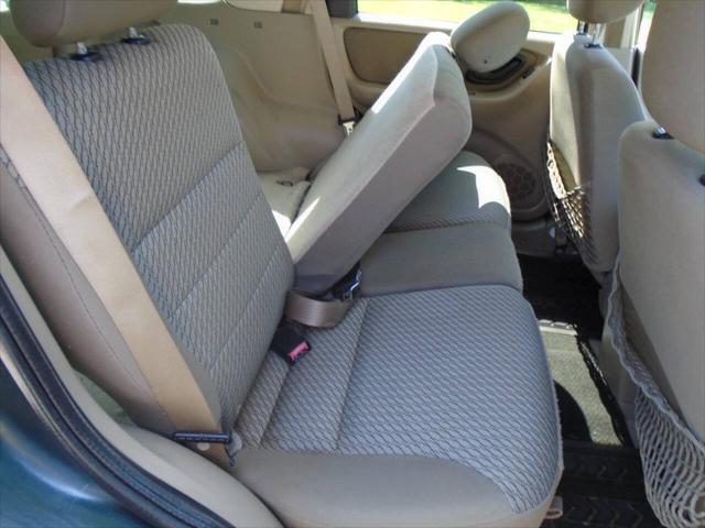 used 2004 Ford Escape car, priced at $2,295