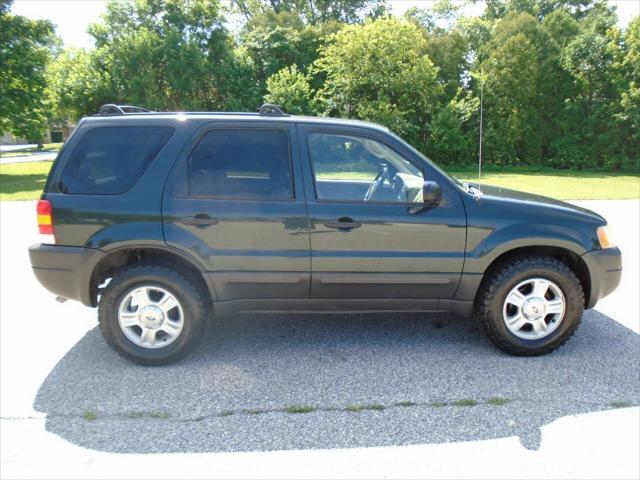used 2004 Ford Escape car, priced at $2,295