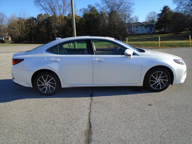 used 2017 Lexus ES 350 car, priced at $22,995