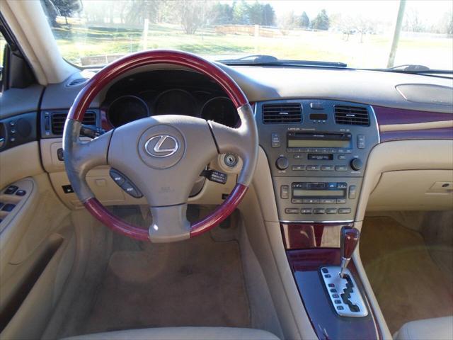 used 2004 Lexus ES 330 car, priced at $4,995