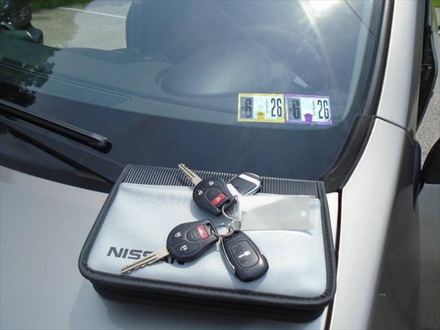 used 2010 Nissan Rogue car, priced at $5,895