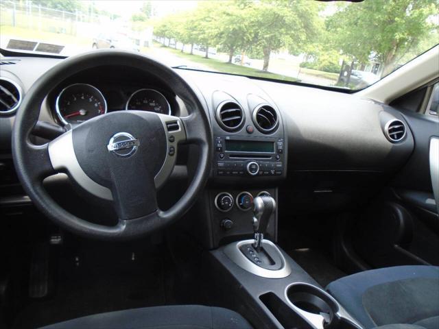 used 2010 Nissan Rogue car, priced at $5,895