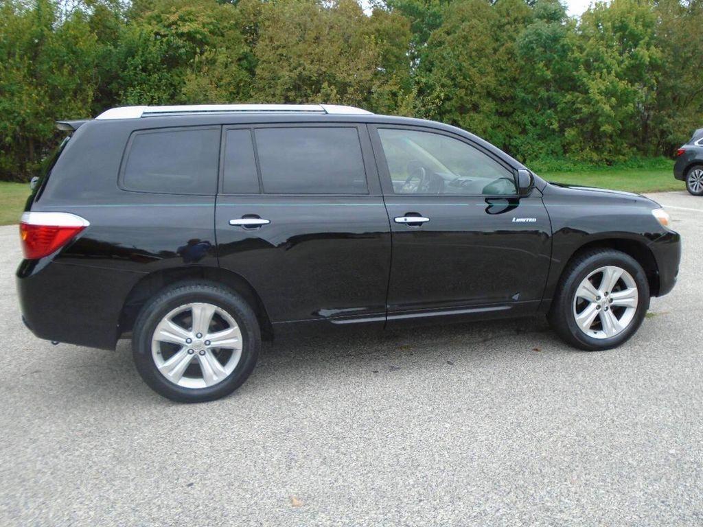 used 2009 Toyota Highlander car, priced at $6,995