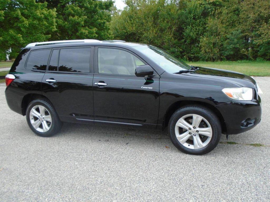 used 2009 Toyota Highlander car, priced at $6,995