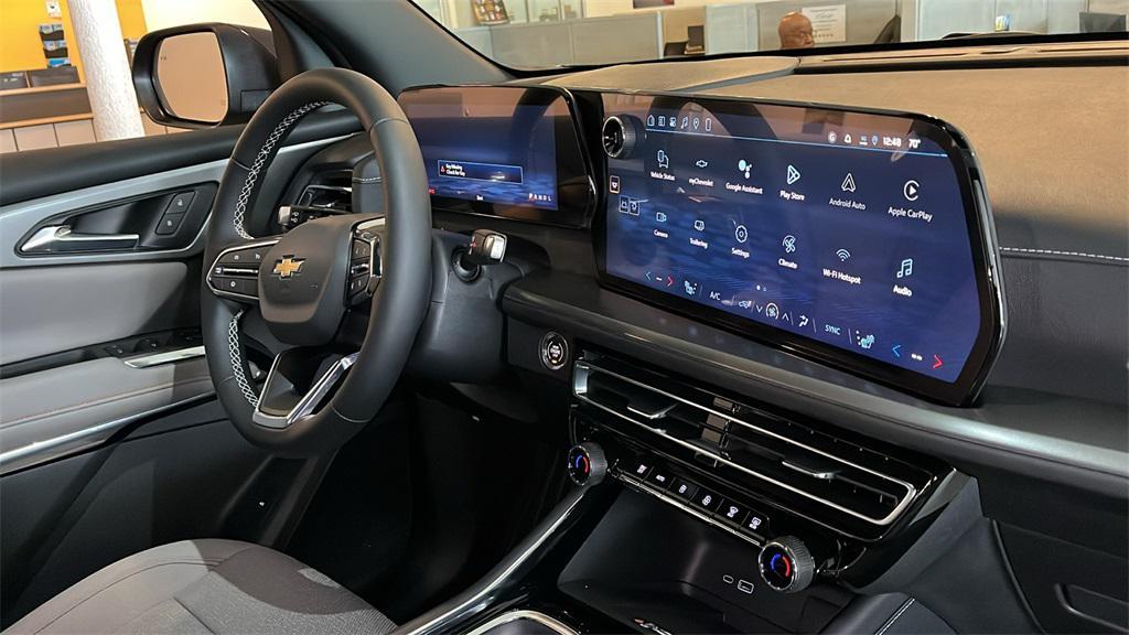 new 2026 Chevrolet Traverse car, priced at $45,195