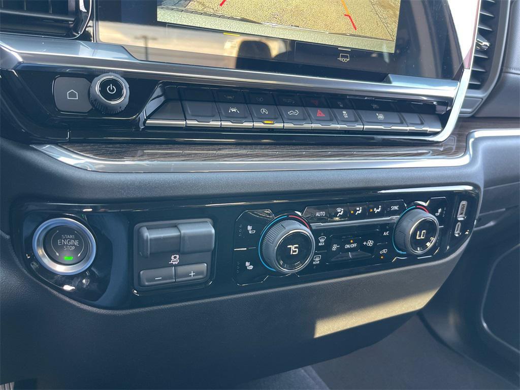 new 2025 Chevrolet Silverado 1500 car, priced at $42,400