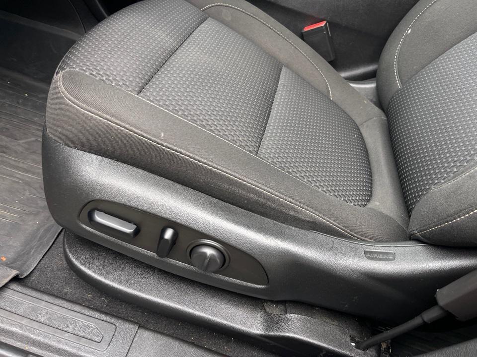used 2023 GMC Acadia car, priced at $27,000