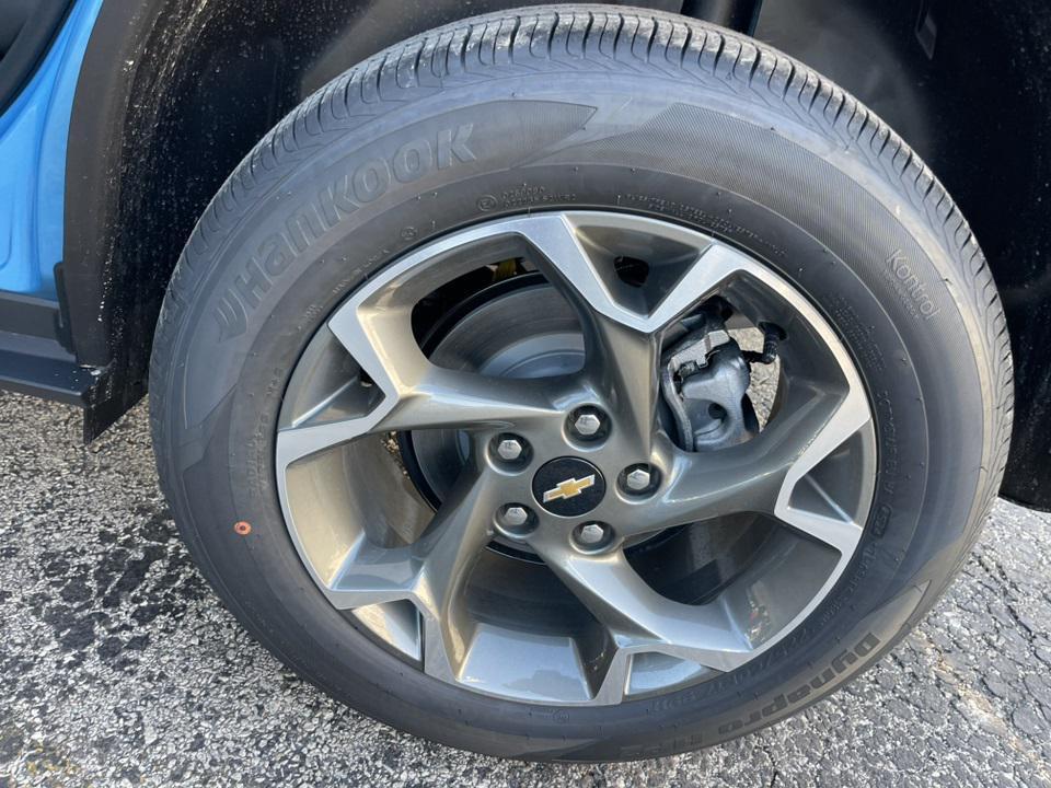 new 2025 Chevrolet Trax car, priced at $24,240