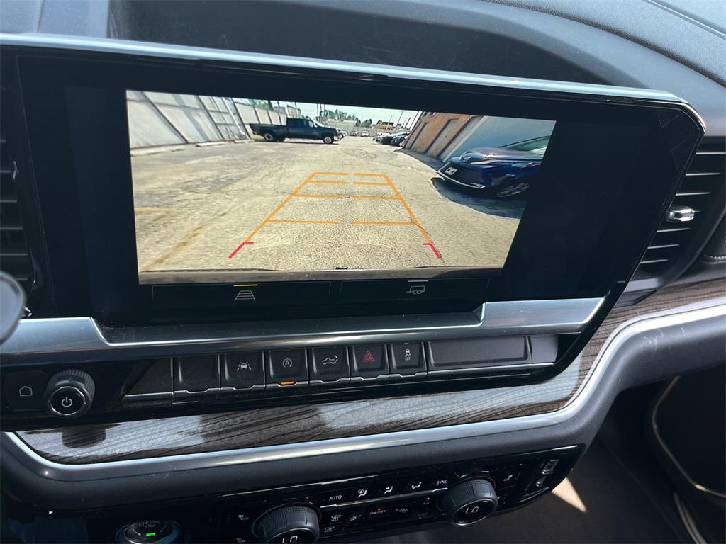 used 2022 Chevrolet Silverado 1500 car, priced at $34,303