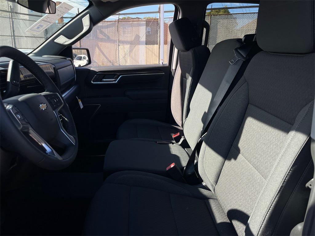 new 2026 Chevrolet Silverado 1500 car, priced at $42,575