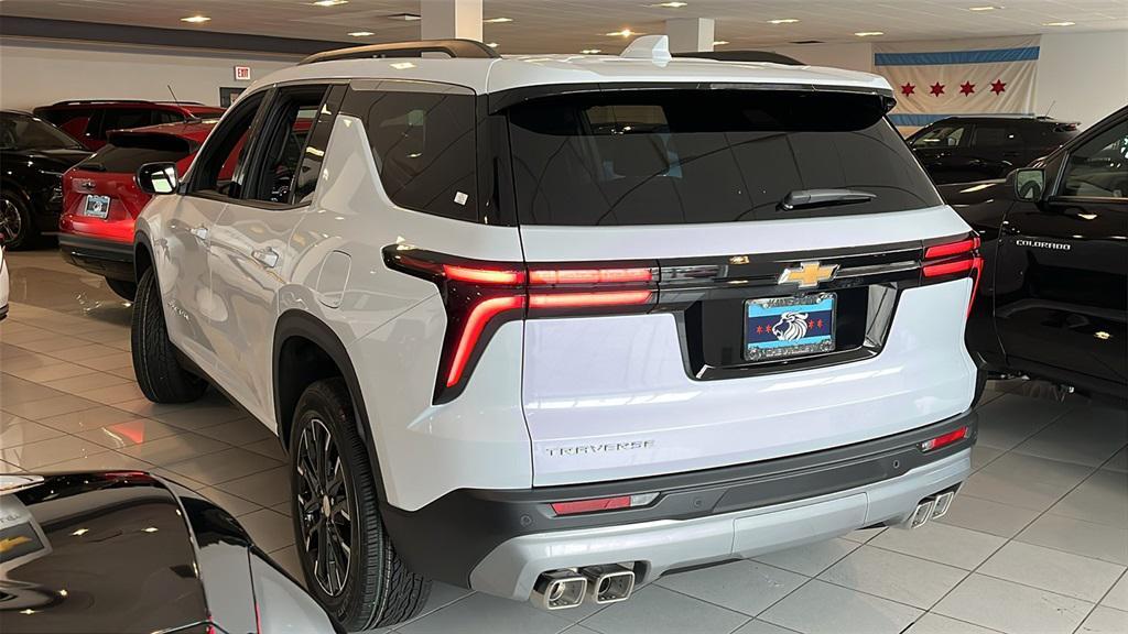 new 2026 Chevrolet Traverse car, priced at $46,190