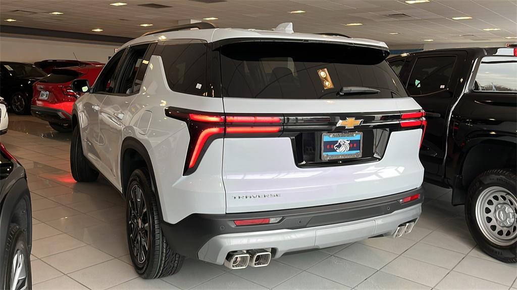 new 2026 Chevrolet Traverse car, priced at $46,190