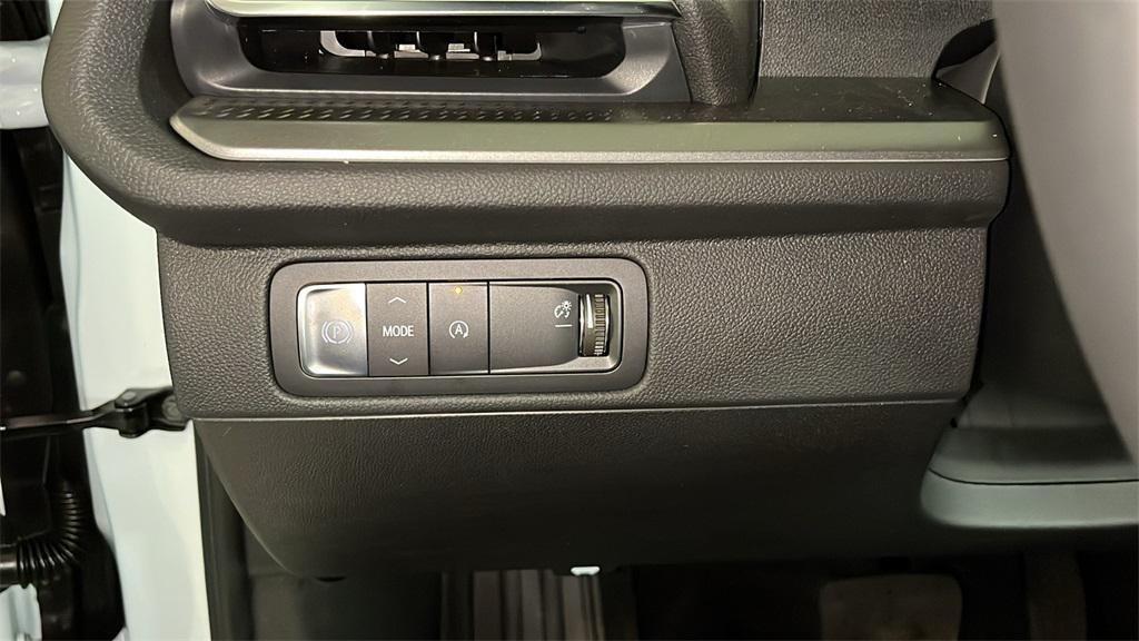 new 2026 Chevrolet Traverse car, priced at $46,190