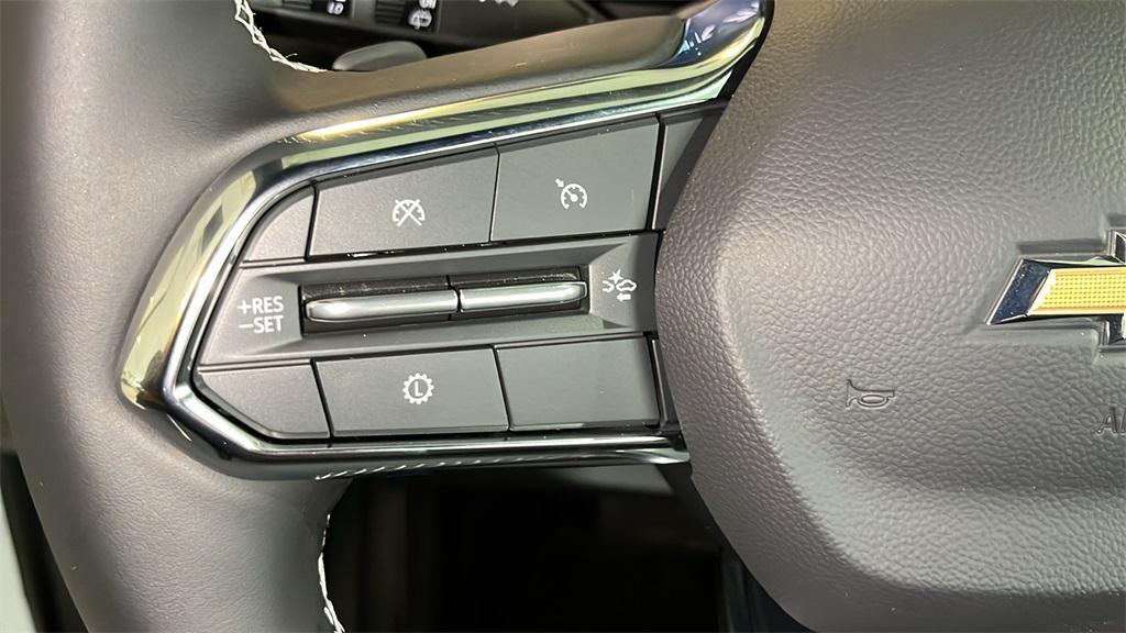 new 2026 Chevrolet Traverse car, priced at $46,190