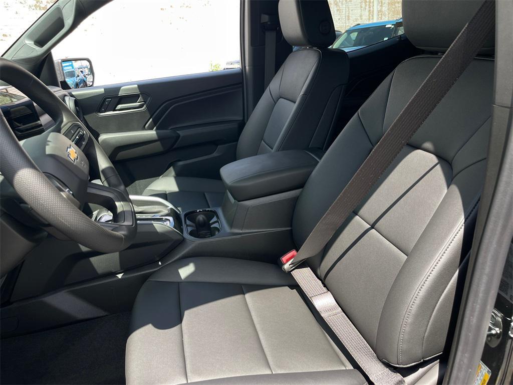 new 2025 Chevrolet Colorado car, priced at $36,895