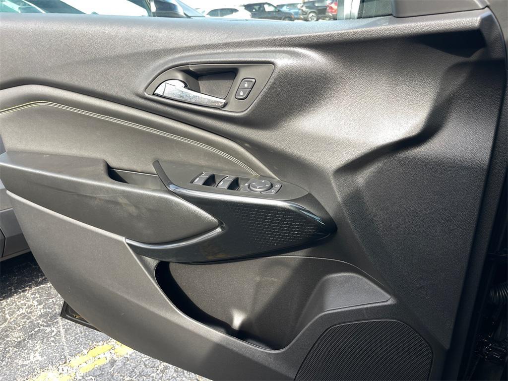 new 2025 Chevrolet Trax car, priced at $23,500