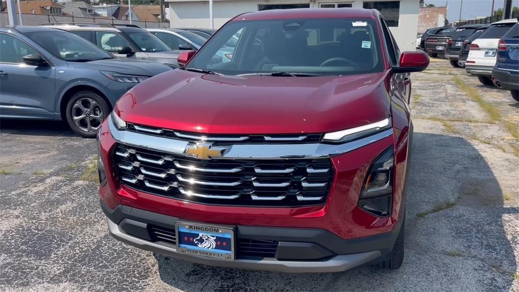 new 2026 Chevrolet Equinox car, priced at $30,490