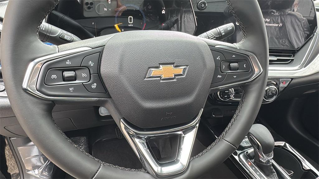 new 2026 Chevrolet Trax car, priced at $25,090