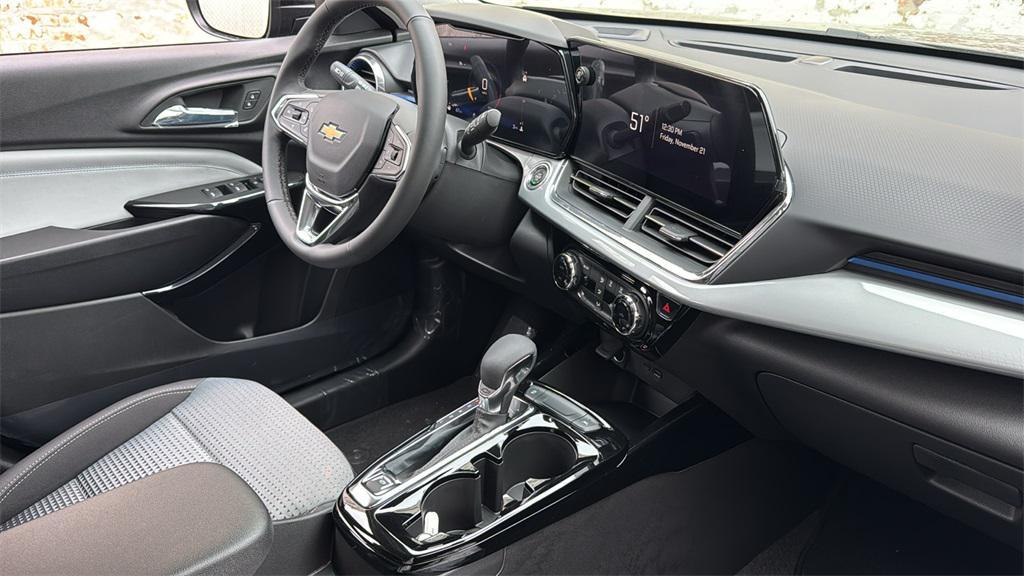 new 2026 Chevrolet Trax car, priced at $25,090