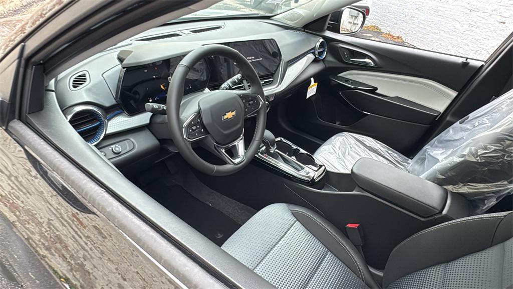 new 2026 Chevrolet Trax car, priced at $25,090