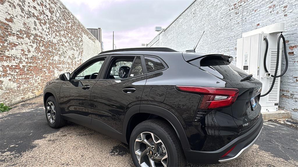 new 2026 Chevrolet Trax car, priced at $25,090