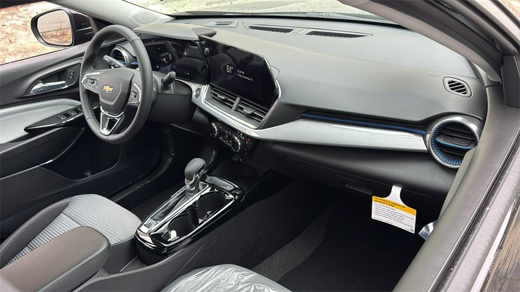 new 2026 Chevrolet Trax car, priced at $25,090