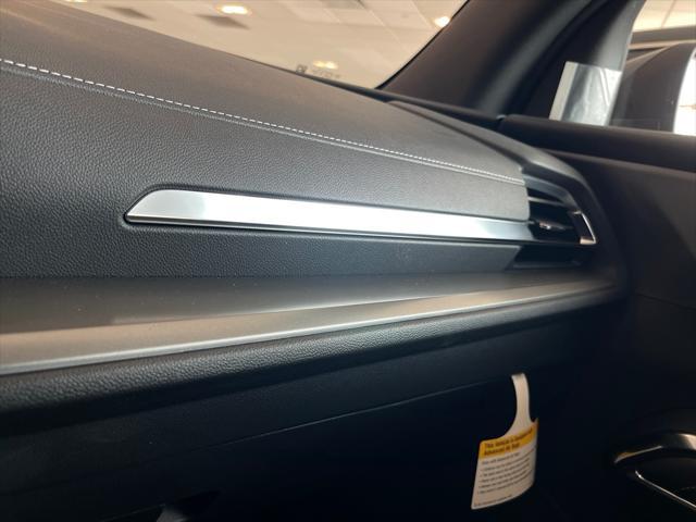 new 2025 Chevrolet Traverse car, priced at $44,975