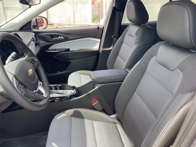 new 2025 Chevrolet Trax car, priced at $24,940