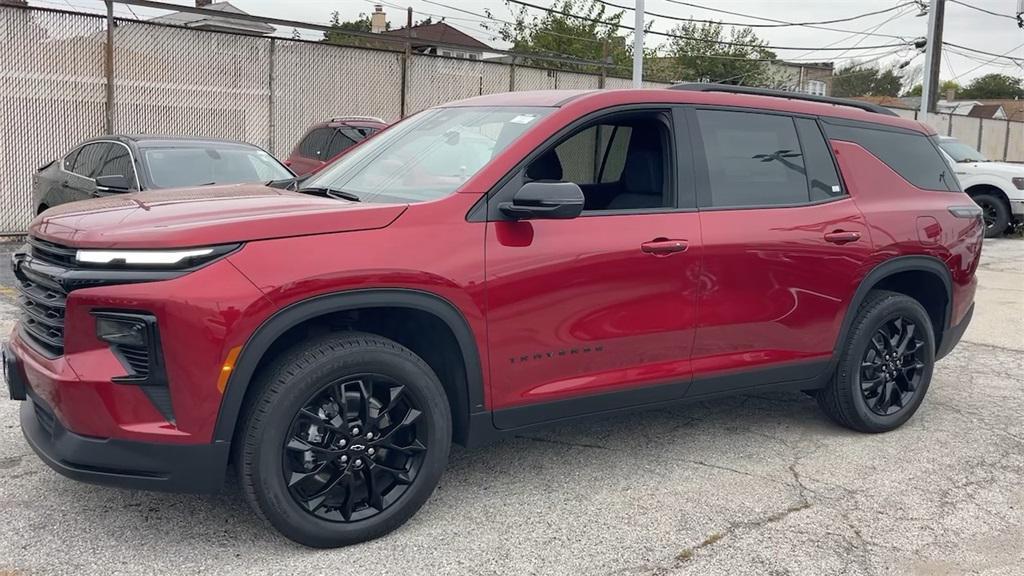 new 2025 Chevrolet Traverse car, priced at $43,500