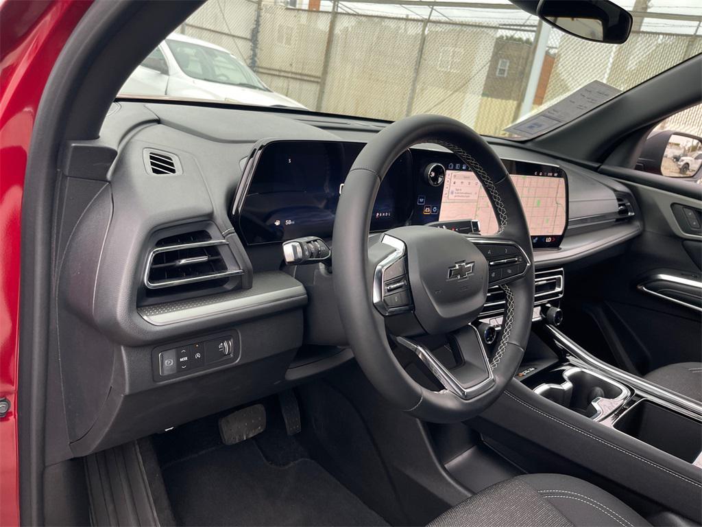 new 2025 Chevrolet Traverse car, priced at $43,500