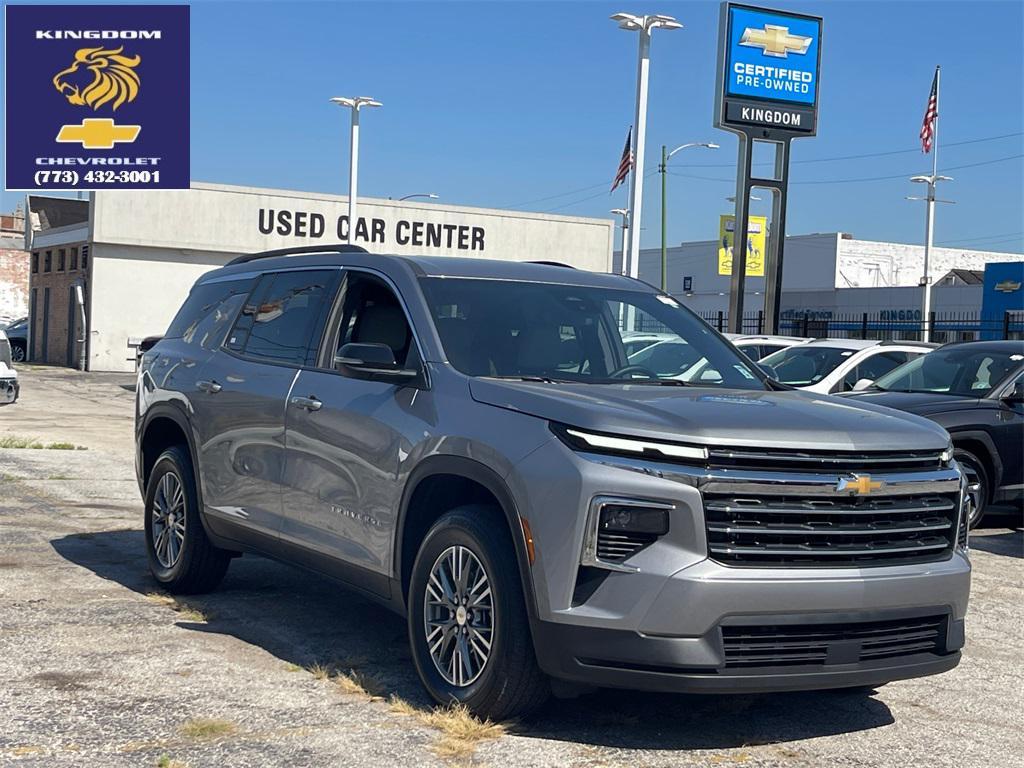 used 2025 Chevrolet Traverse car, priced at $35,000