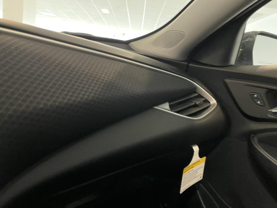 new 2025 Chevrolet Malibu car, priced at $25,000