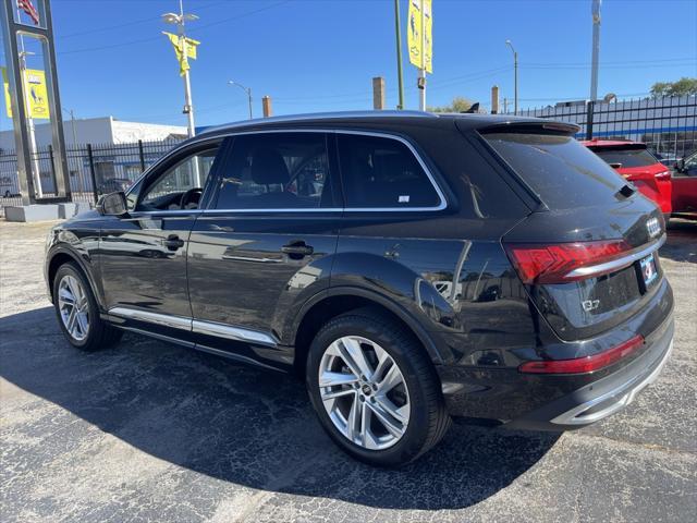 used 2022 Audi Q7 car, priced at $33,000