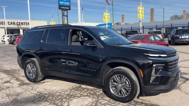 new 2025 Chevrolet Traverse car, priced at $42,345