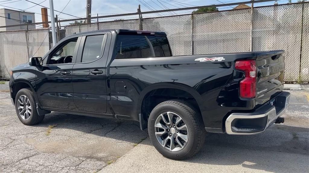 used 2024 Chevrolet Silverado 1500 car, priced at $37,500