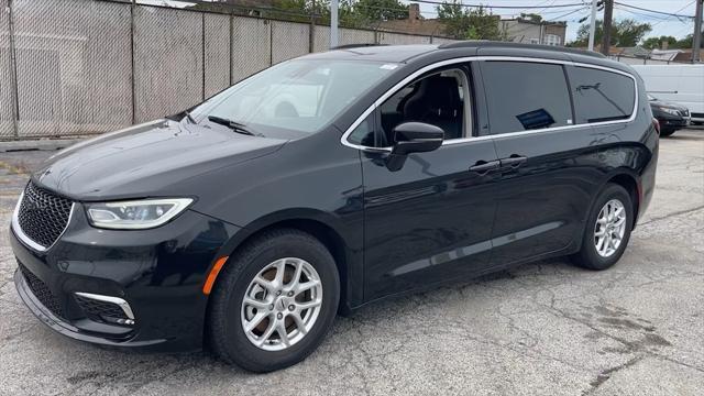 used 2022 Chrysler Pacifica car, priced at $22,105