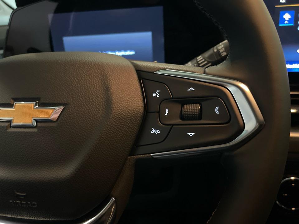 new 2025 Chevrolet TrailBlazer car, priced at $28,475