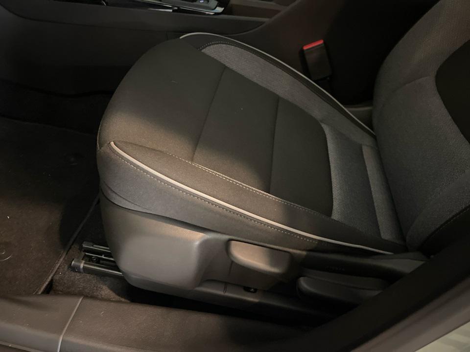 new 2025 Chevrolet TrailBlazer car, priced at $25,285