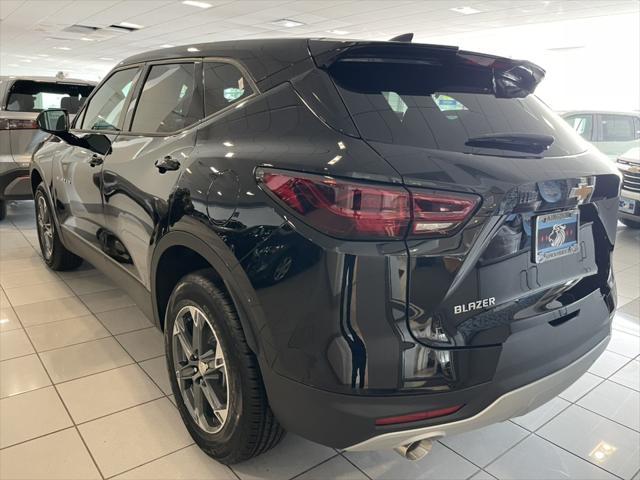 new 2025 Chevrolet Blazer car, priced at $37,170