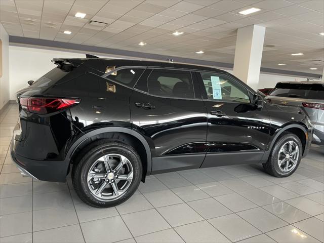 new 2025 Chevrolet Blazer car, priced at $37,170