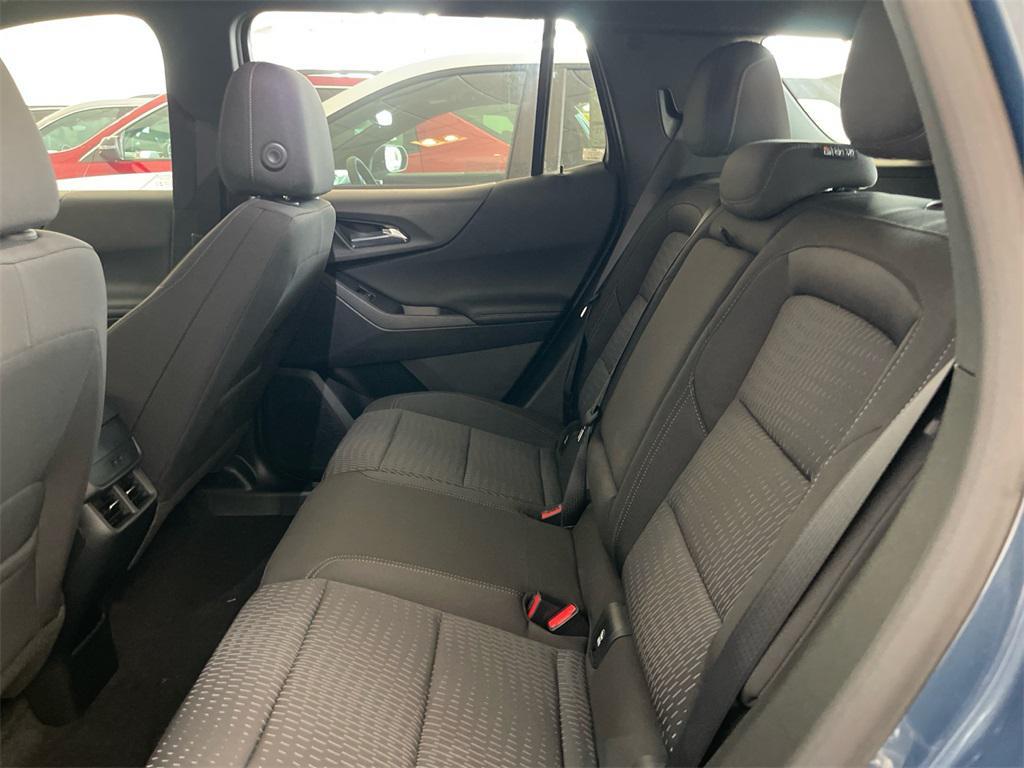 new 2026 Chevrolet Equinox car, priced at $30,495