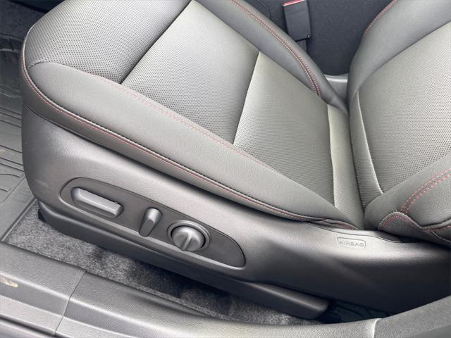 new 2025 Chevrolet Trax car, priced at $28,230