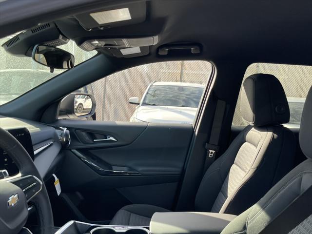 new 2025 Chevrolet Equinox car, priced at $30,245