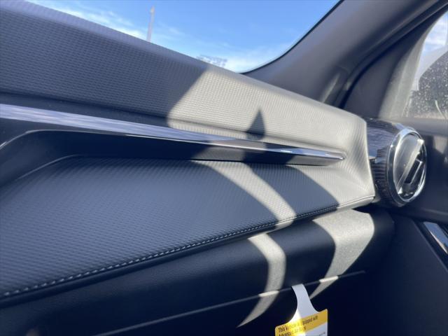 new 2025 Chevrolet Equinox car, priced at $30,245